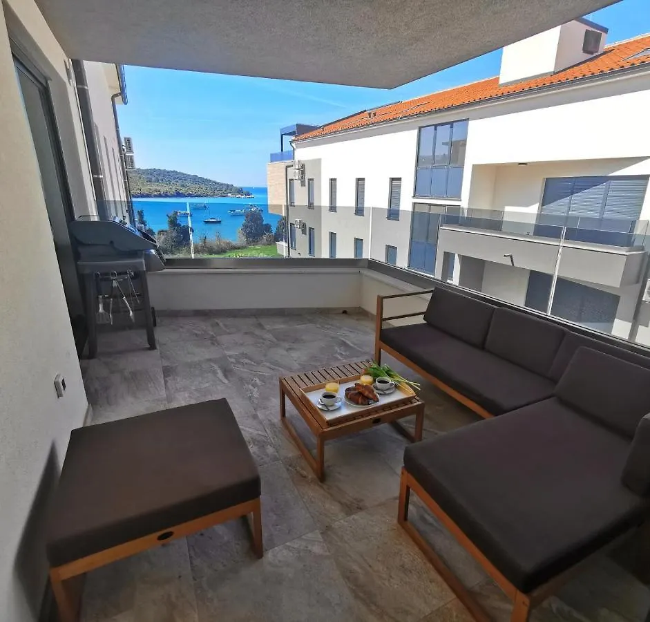 Lejlighed Black Pearl - Luxury Seaside App With Pool & Bbq, Istra Banjole